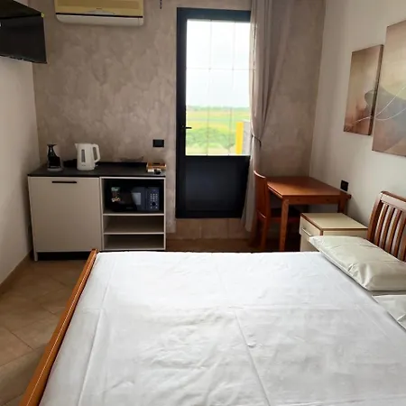 Terra Del Mare مزرعة للإقامة Fossalon
